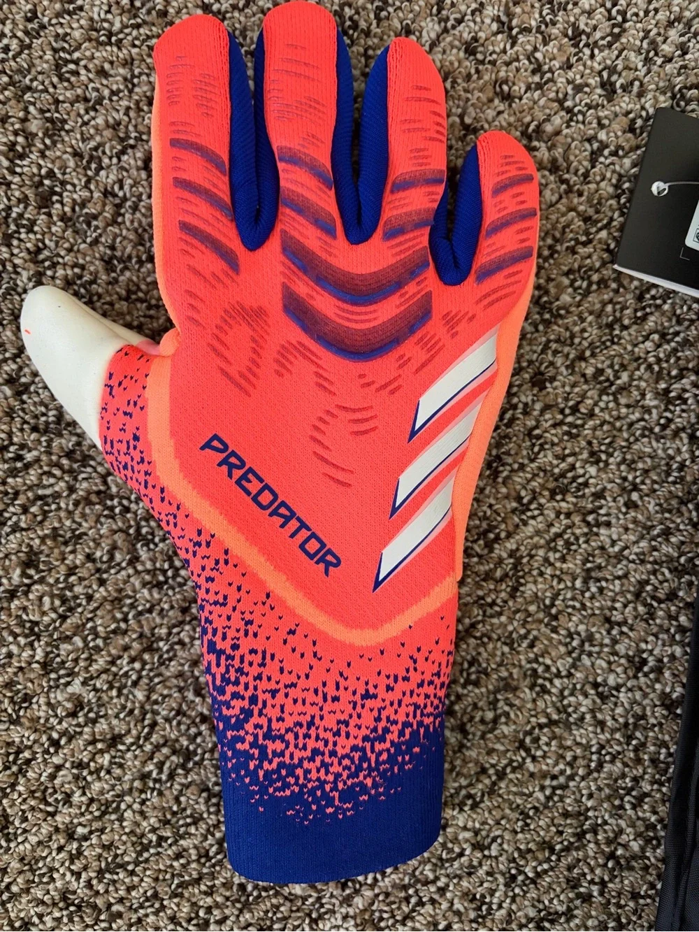 adidas Predator Pro Goalkeeper Gloves Size 5